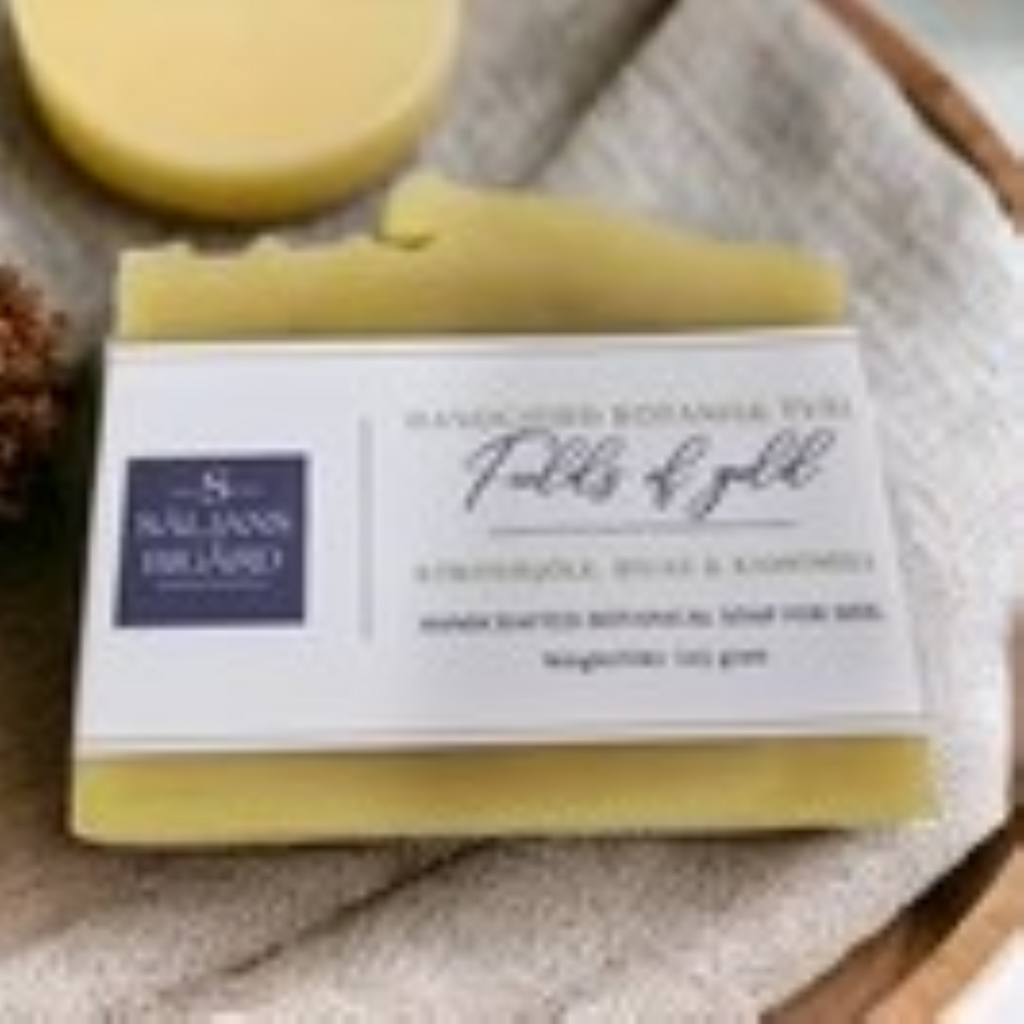 Säljans Bee farm, Dog shampoo soap, Fields of gold